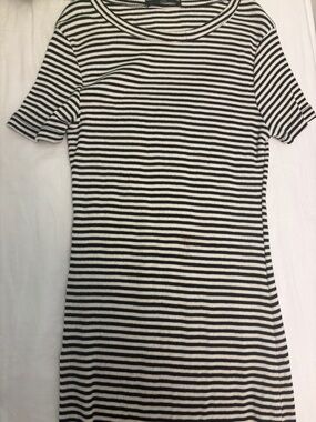 Brandy Melville Black and White Striped Ribbed Top